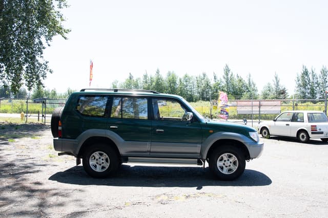 1997 Toyota Land Cruiser Prado JDM car for sale — photo 8 of 15