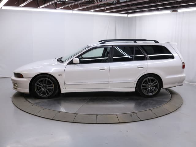 1998 Mitsubishi Legnum JDM car for sale — photo 4 of 25