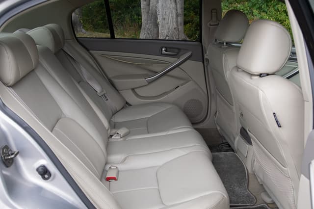 2001 Nissan Skyline JDM car for sale — photo 11 of 15