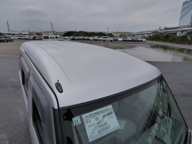 2001 Mitsubishi Town Box JDM car for sale — photo 13 of 25