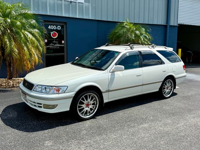 1997 Toyota Mark II JDM car for sale — photo 3 of 24