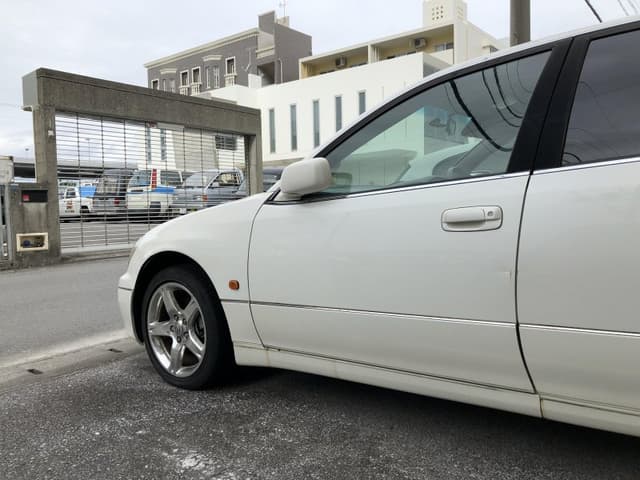 1998 Toyota Aristo JDM car for sale — photo 3 of 5