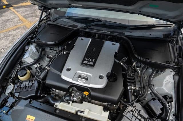 2008 Nissan Skyline JDM car for sale — photo 16 of 19