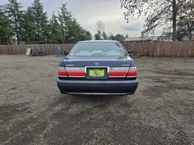 2000 Toyota Crown JDM car for sale — photo 6 of 13