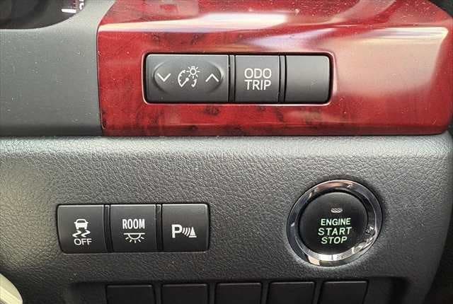 2010 Toyota Alphard JDM car for sale — photo 10 of 21