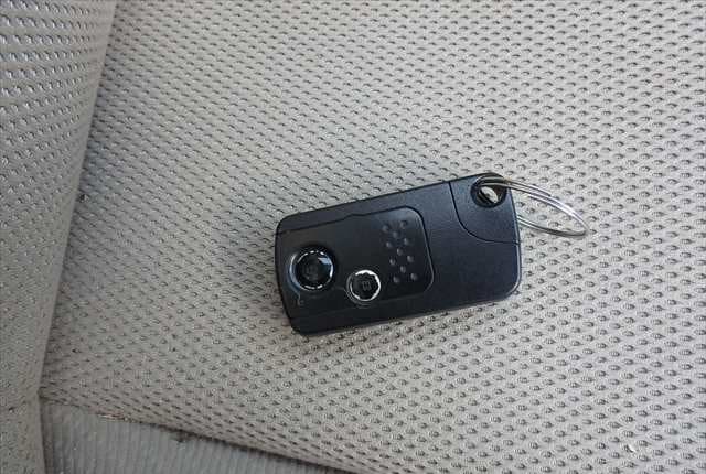 2011 Honda Fit JDM car for sale — photo 17 of 25