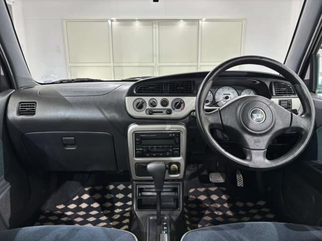 2001 Daihatsu Mira JDM car for sale — photo 10 of 25