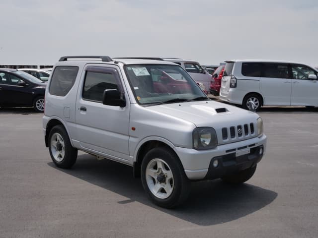 1999 Suzuki Jimny JDM car for sale — photo 3 of 25