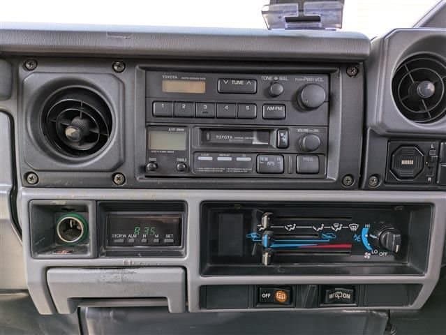 1992 Toyota Land Cruiser JDM car for sale — photo 10 of 25