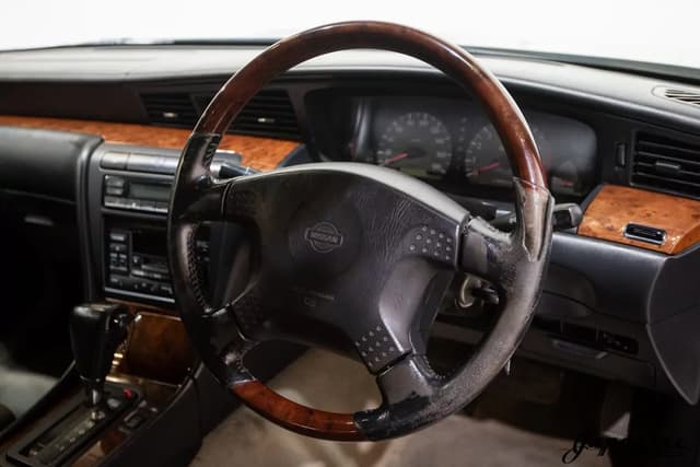 1998 Nissan Laurel JDM car for sale — photo 12 of 25