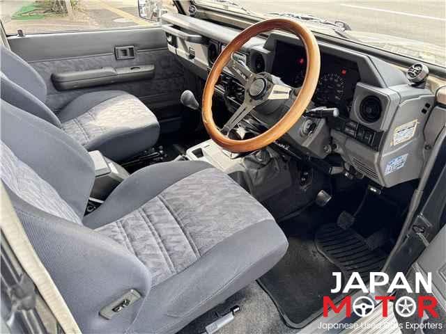 1996 Toyota Land Cruiser JDM car for sale — photo 11 of 14