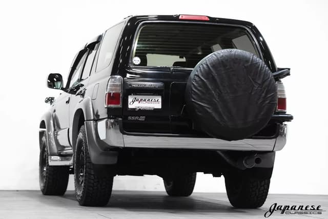 2000 Toyota Hilux JDM car for sale — photo 6 of 10