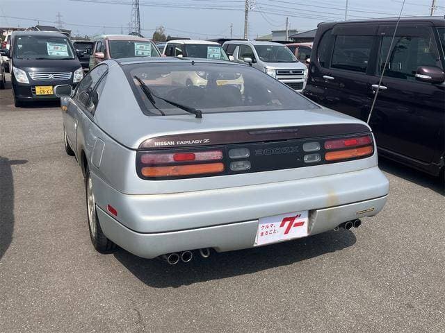 1989 Nissan Fairlady Z JDM car for sale — photo 16 of 20