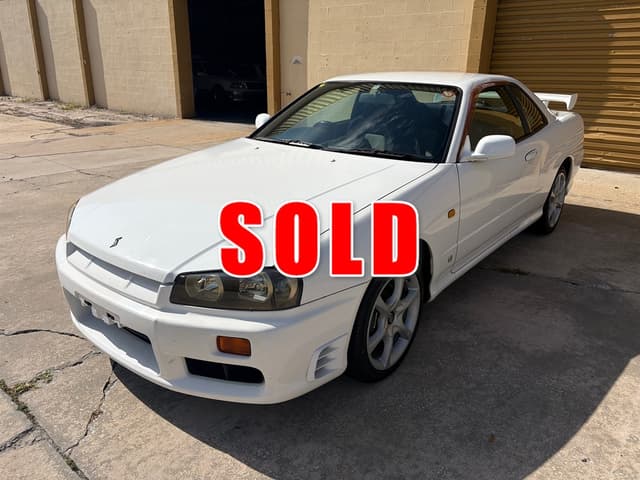 1998 Nissan Skyline JDM car for sale — photo 4 of 18