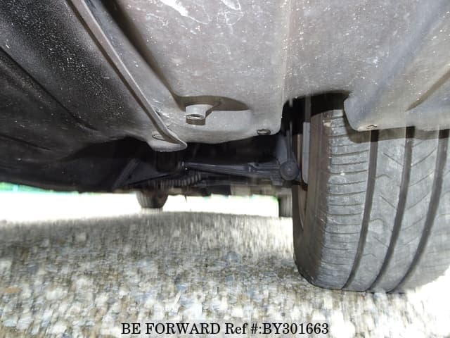 1999 Toyota Crown JDM car for sale — photo 14 of 25