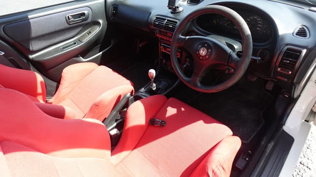 1996 Honda Integra JDM car for sale — photo 18 of 20