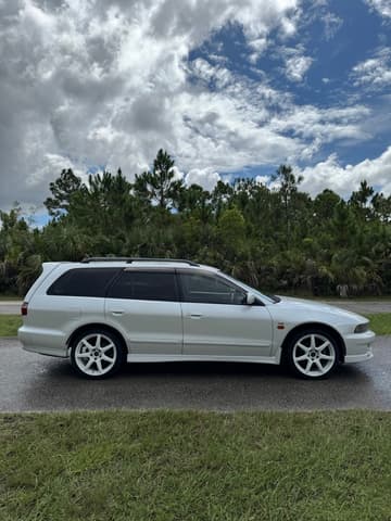 1997 Mitsubishi Legnum JDM car for sale — photo 6 of 23