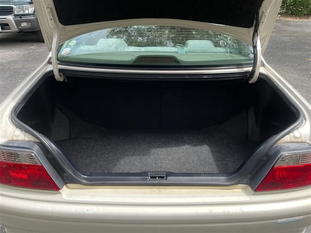 1998 Toyota Chaser JDM car for sale — photo 16 of 17