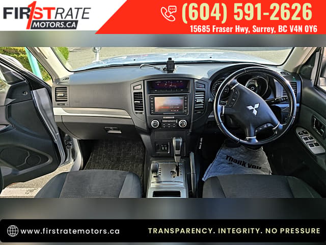 2006 Mitsubishi Pajero JDM car for sale — photo 20 of 25