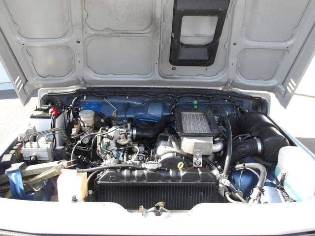 1998 Suzuki Jimny JDM car for sale — photo 19 of 20