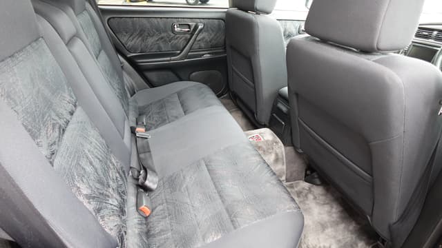 2000 Nissan Stagea JDM car for sale — photo 20 of 21