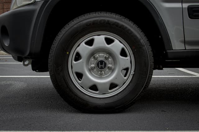 1999 Honda CR-V JDM car for sale — photo 13 of 25
