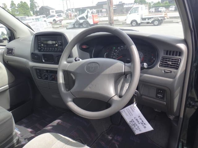 1999 Toyota Townace JDM car for sale — photo 9 of 21