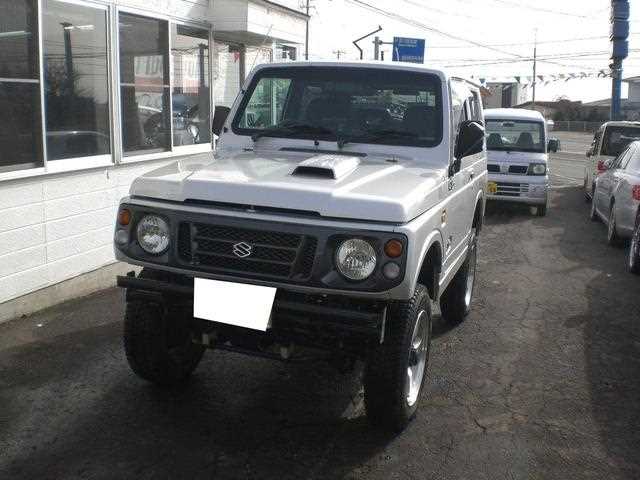 1998 Suzuki Jimny JDM car for sale — photo 3 of 16