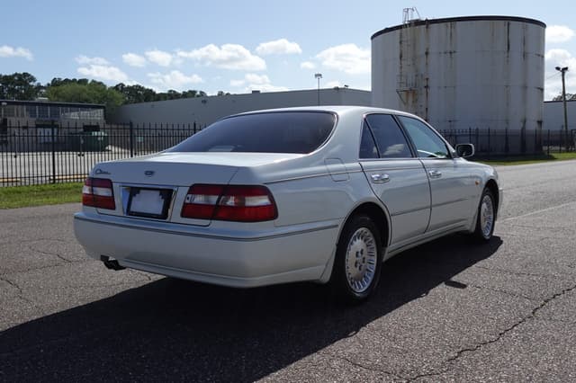 2000 Nissan Cima JDM car for sale — photo 12 of 19