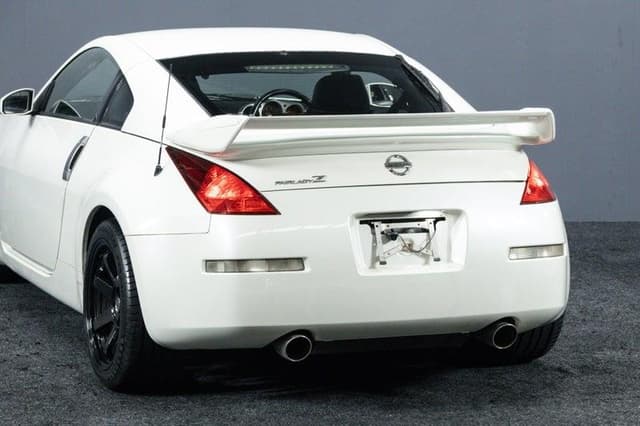 2004 Nissan Fairlady Z JDM car for sale — photo 11 of 18
