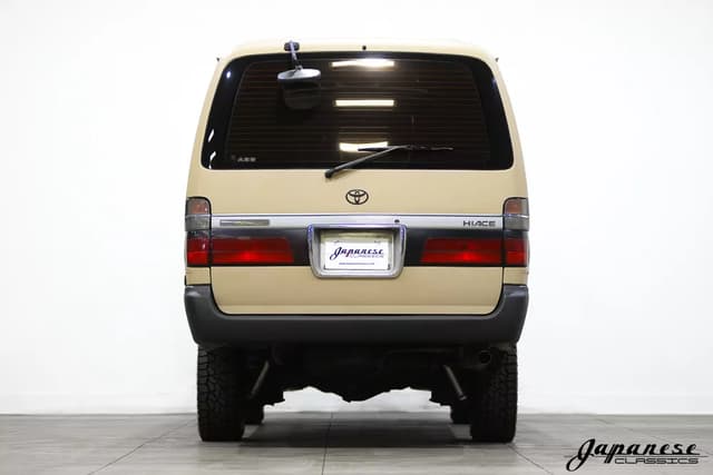 1997 Toyota HiAce JDM car for sale — photo 7 of 25