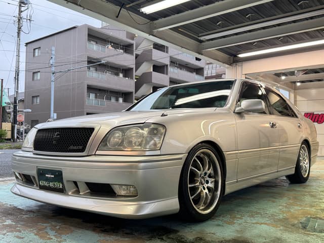2002 Toyota Crown JDM car for sale — photo 24 of 25