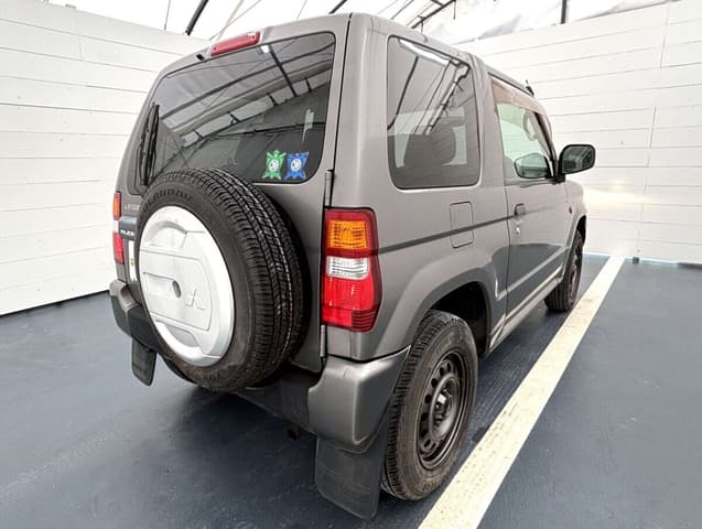 2001 Mitsubishi Pajero Mini JDM car for sale — photo 5 of 10