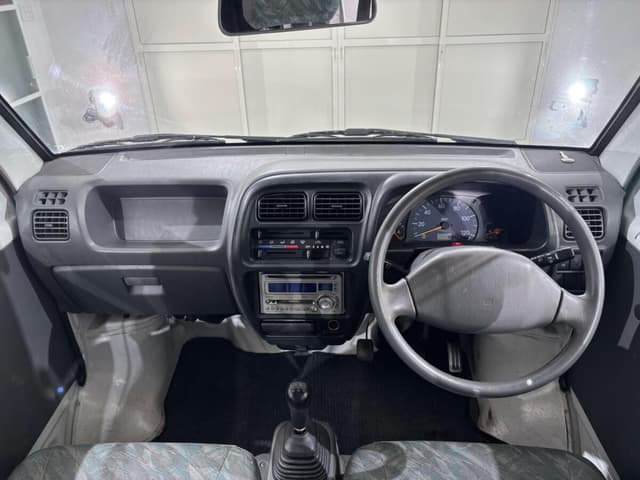 1999 Suzuki Every JDM car for sale — photo 8 of 25