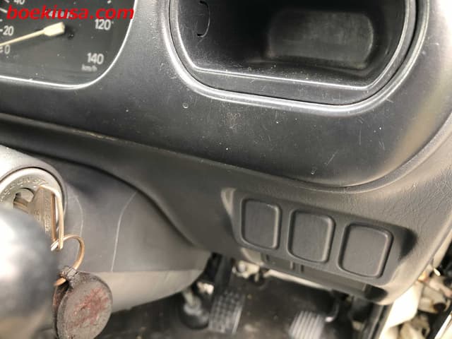 1996 Daihatsu Hijet JDM car for sale — photo 16 of 22