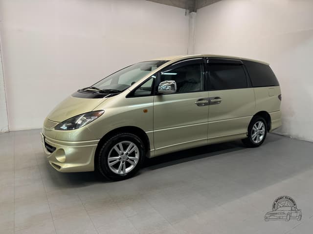 2000 Toyota Estima JDM car for sale — photo 10 of 25