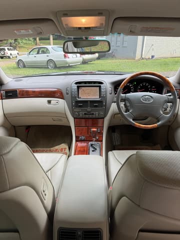 2000 Toyota Celsior JDM car for sale — photo 15 of 25