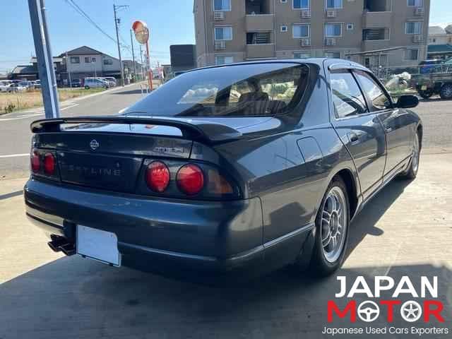 1993 Nissan Skyline JDM car for sale — photo 2 of 10