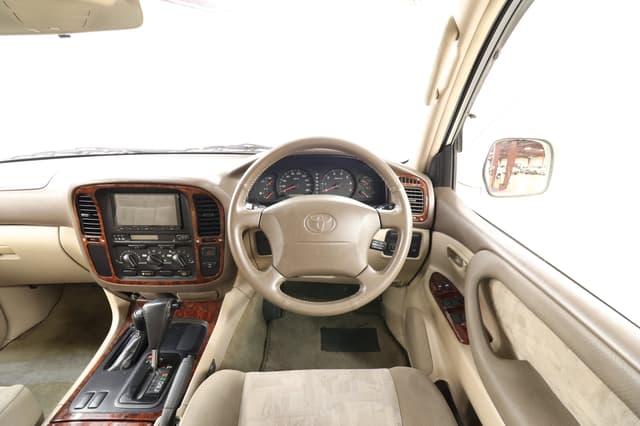 1998 Toyota Land Cruiser JDM car for sale — photo 10 of 25
