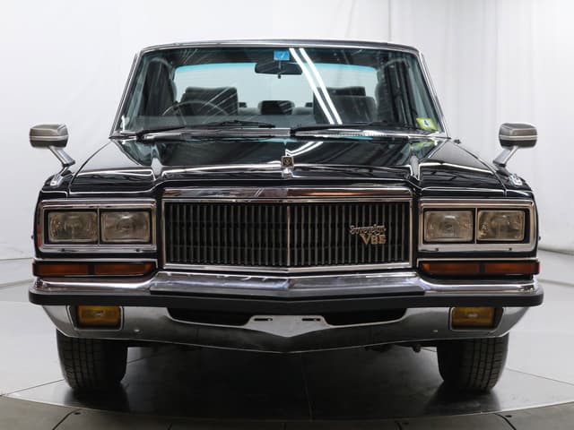 1988 Nissan President JDM car for sale — photo 3 of 25