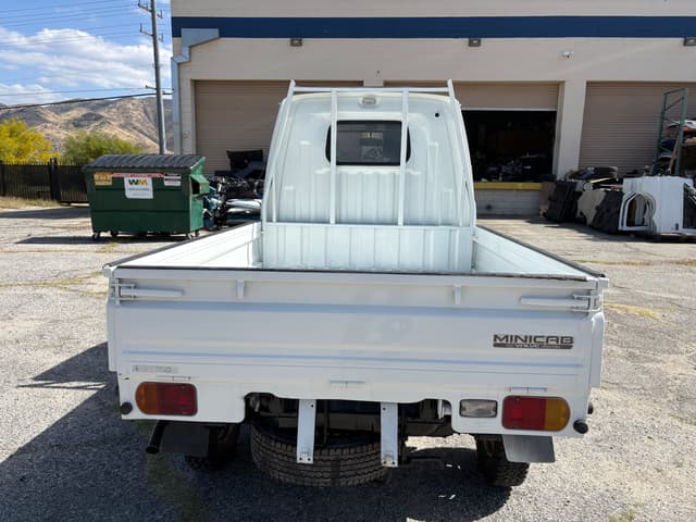 1991 Mitsubishi Minicab JDM car for sale — photo 22 of 25