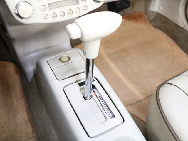 1991 Nissan Figaro JDM car for sale — photo 17 of 25