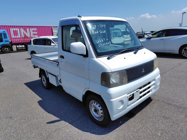 2002 Mitsubishi Minicab JDM car for sale — photo 2 of 21