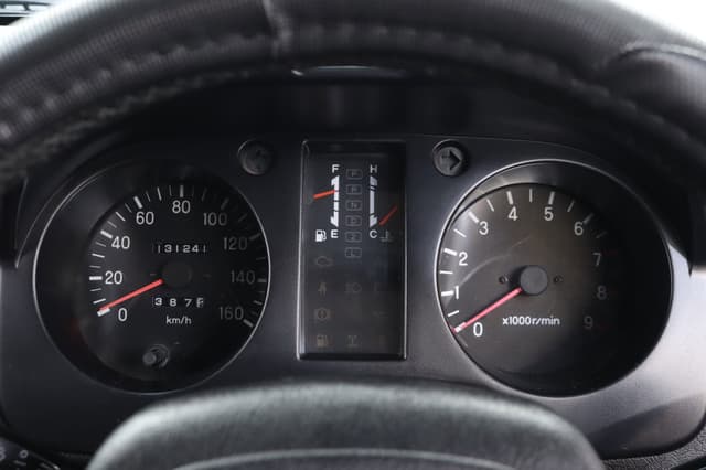1998 Mitsubishi Pajero JDM car for sale — photo 11 of 25