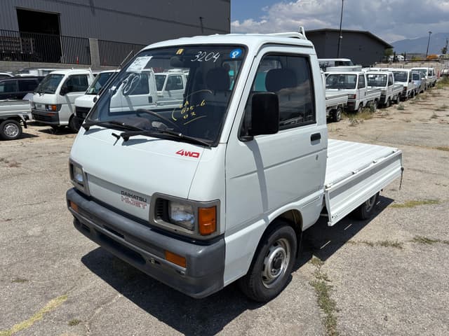 1992 Daihatsu Hijet JDM car for sale — photo 15 of 25