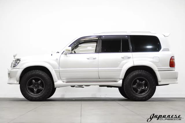 1998 Toyota Land Cruiser JDM car for sale — photo 4 of 25