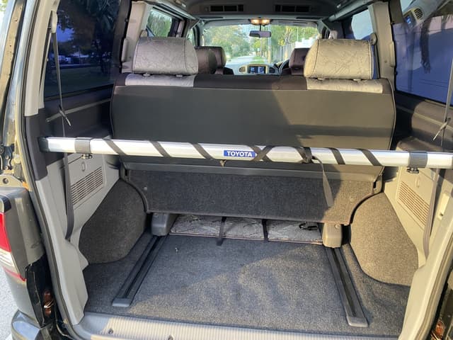 1999 Toyota HiAce JDM car for sale — photo 10 of 19