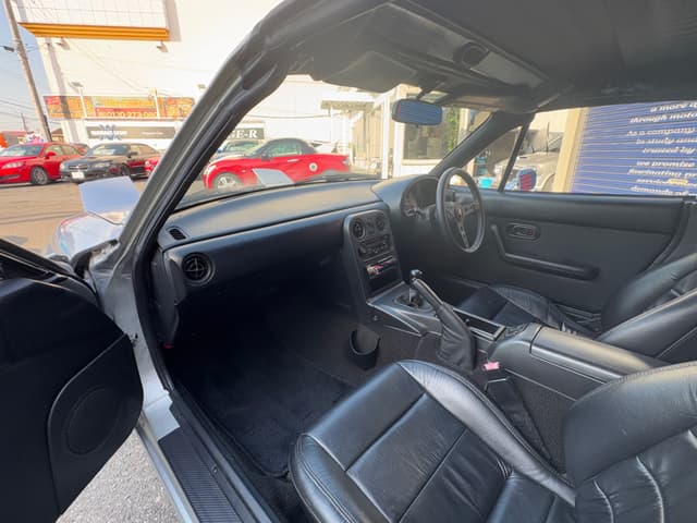 1989 Mazda Roadster (Eunos Roadster / MX-5) JDM car for sale — photo 25 of 25