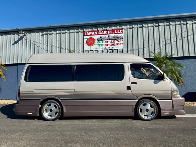 1998 Toyota Grand Hiace JDM car for sale — photo 7 of 24
