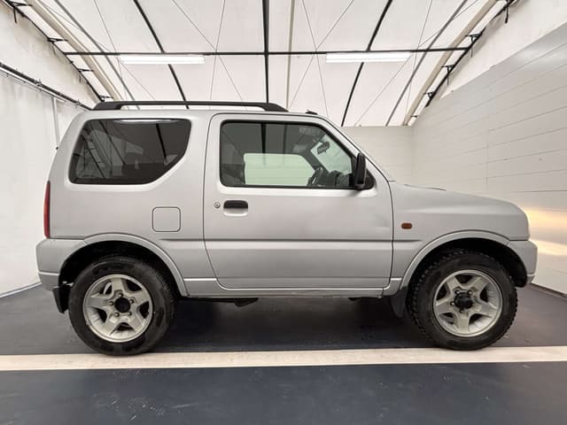 2000 Suzuki Jimny JDM car for sale — photo 6 of 25